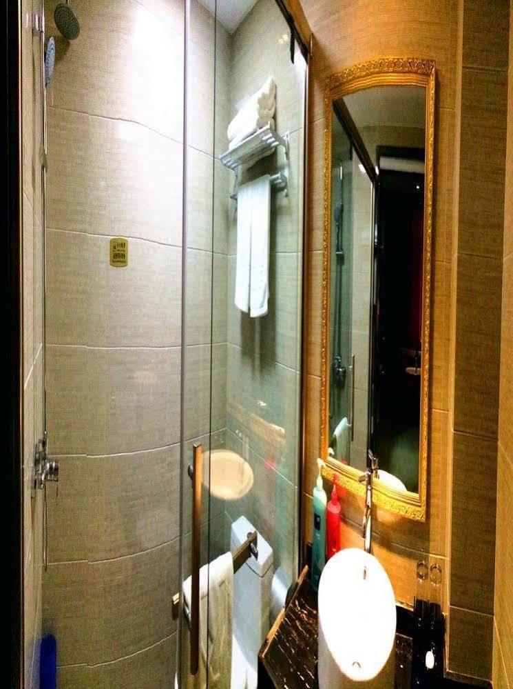 Zhijiang Kelly Hotel Yichang Exterior foto